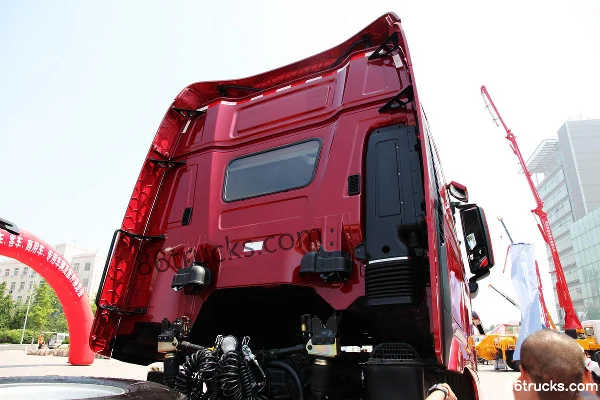 Sichuan Hyundai Chuanghu XCIENT P360 Heavy Truck 360 hp 4X2(6 wheels) tractor truck Chassis (2) | 86Trucks