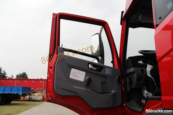 FAW Jiefang Qingdao Han V Heavy Truck 336hp 6X2(8 wheels) LNG tractor truck (Fast Gear 10-speed) Cab (1) | 86Trucks