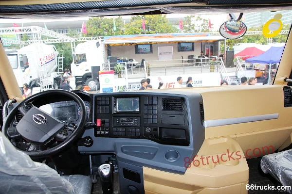 Shijun Geraole Heavy Truck 430 hp 6X4(10 wheels) Tractor Truck Cab (2) | 86Trucks