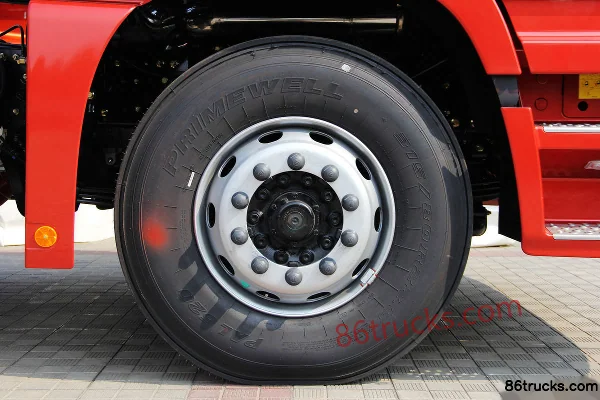 Foton Auman GTL 6 Series Heavy Truck Super Power Standard Type 430hp 6X4(10 wheels) Tractor Truck (High Roof Standard Floor Cab) Chassis (1)