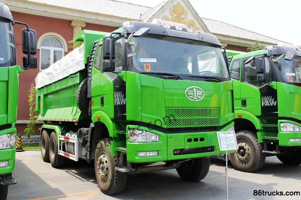 FAW Jiefang J6P camion lourd modèle 2014 350 ch 6X4(10 roues) camion benne 6,2 m Extérieur (2) | 86Trucks