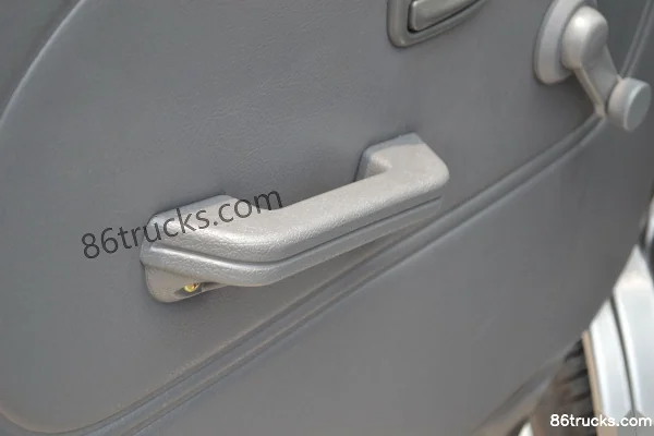 Jinbei Haixing 52 hp 1.0L Van Cab (3) | 86Trucks