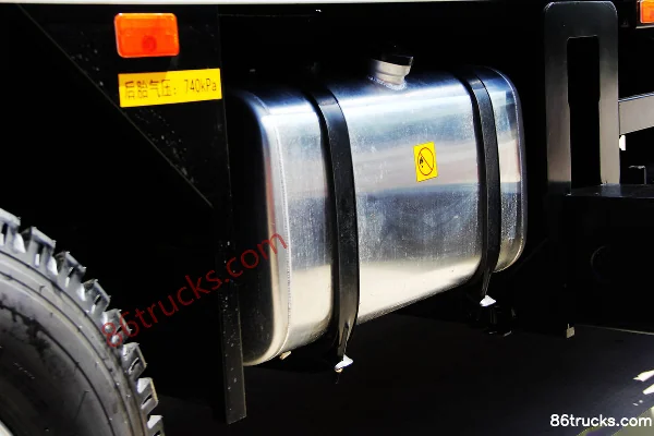 Foton L8 33-ton crane truck Chassis (2) | 86Trucks