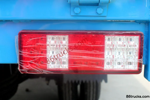 Sichuan Hyundai Ruijie 102 ch 4X2(6 roues) 4,27 m Camion plateau simple cabine Châssis (1) | 86Trucks
