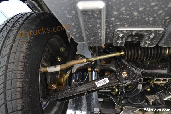 Dongfeng K07S 2018 Model Classic Edition 88 hp 1.2L Van Chassis (3) | 86Trucks