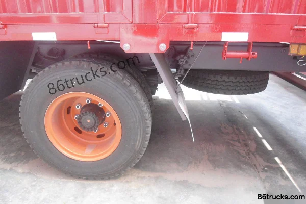 JAC Gallop A3 180 ch 4X2(6 roues) camion porteur à grille Châssis (1) | 86Trucks