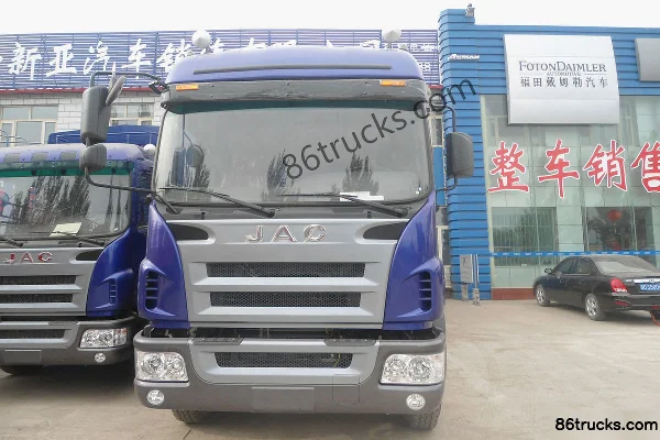 JAC Gallop A3 220 hp 6X2(8 wheels) Cage Cargo Truck Exterior