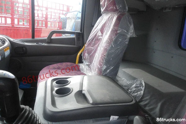 JAC Gallop A3 220 hp 6X2(8 wheels) Cage Cargo Truck Cab (3) | 86Trucks