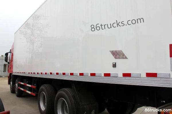 SAIC Hongyan Genlyon C100 Heavy Truck 350 hp 8X4(12 wheels) 9.4m Van Truck Body (2) | 86Trucks