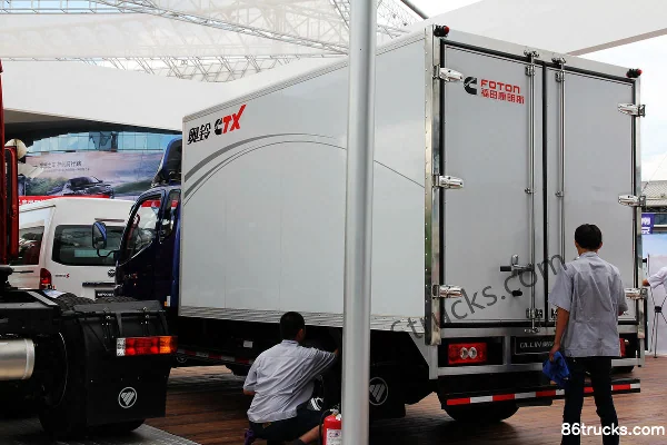 Foton Ollin CTX 143 hp 4X2(6 wheels) 3.7m Semi-row Enclosed Light Truck Exterior (2) | 86Trucks