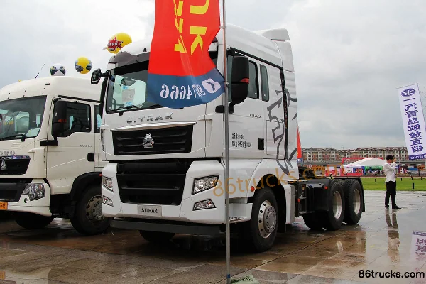 Sinotruk Sitrak C7H Heavy Truck 440hp 6X4(10 wheels) Tractor Truck Exterior (2) | 86Trucks