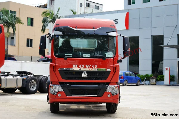 Sinotruk HOWO T5G heavy truck 340 hp 4X2(6 wheels) tractor truck Exterior