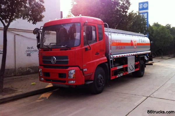 Dongfeng Commercial Vehicle Tianjin 180 hp 4X2(6 wheels) fuel tank truck (Xingshi brand) Exterior (2) | 86Trucks