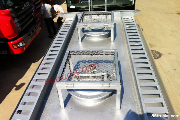 Dongfeng Commercial Vehicle Tianjin 180 hp 4X2(6 wheels) fuel tank truck (Xingshi brand) Chassis (2) | 86Trucks