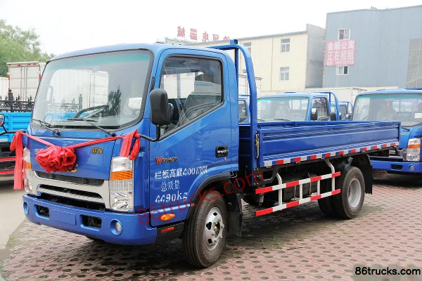 JAC Shuailing H330 120 hp 4X2(6 wheels) 4.18m Single Row Flatbed Light Truck (Wide Body) Exterior (2) | 86Trucks