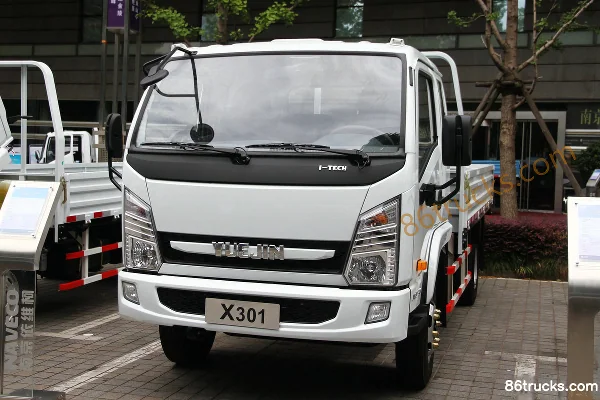Yuejin Shangjun X101-33 112 hp 4X2(6 wheels) 3.8m semi-row flatbed light truck Exterior (2) | 86Trucks