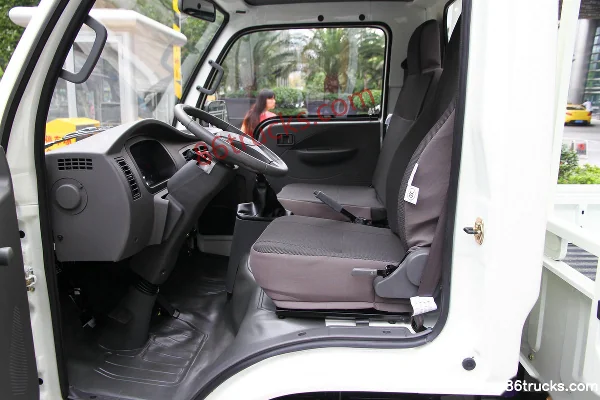 Yuejin Xiaofuxing S50Q 1,3 L 87 ch 4X2(6 roues) essence camion micro cabine simple 3,05 m (3) | 86Trucks