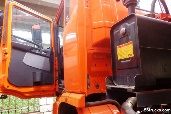 Union Truck U340 340 ch 6X4(10 roues) camion benne 5,8 m Cabine (1) | 86Trucks