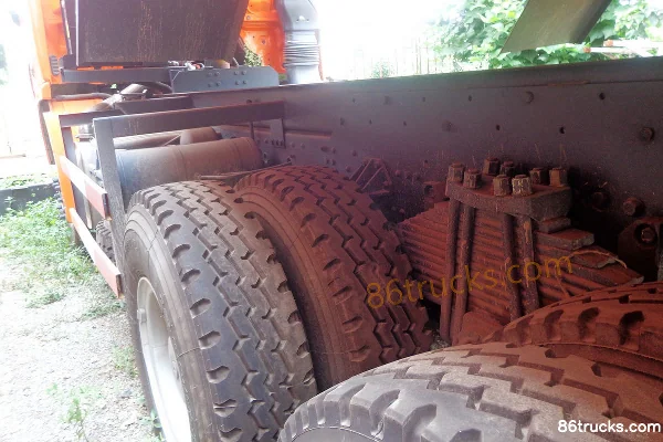 Union Truck U340 340 ch 6X4(10 roues) camion benne 5,8 m Châssis (3) | 86Trucks