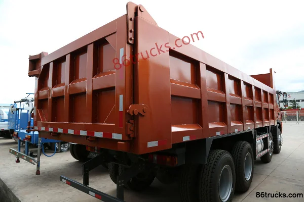 Lifan Junma Kaiwoda Heavy Truck 300 hp 8X4(12 wheels) 7.2m Dump Truck (LFJ3310G4) Cab (1) | 86Trucks