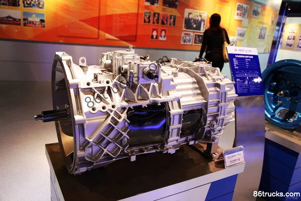 Fast Gear C16JSDQXL200T 16-Speed Manual Transmission Exterior (2) | 86Trucks