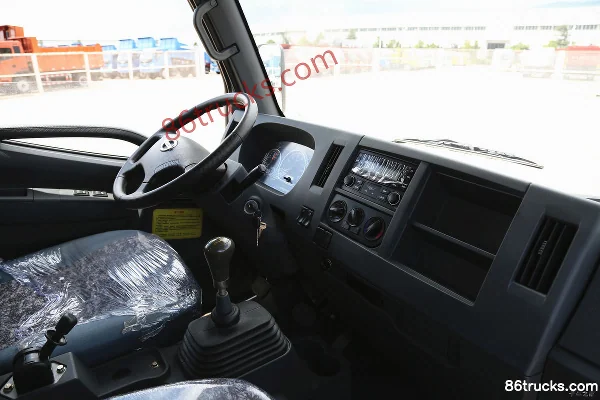 Shijun Sikate 102 hp 4X2(6 wheels) 3.8m Single Row Flatbed Light Truck Cab (2) | 86Trucks