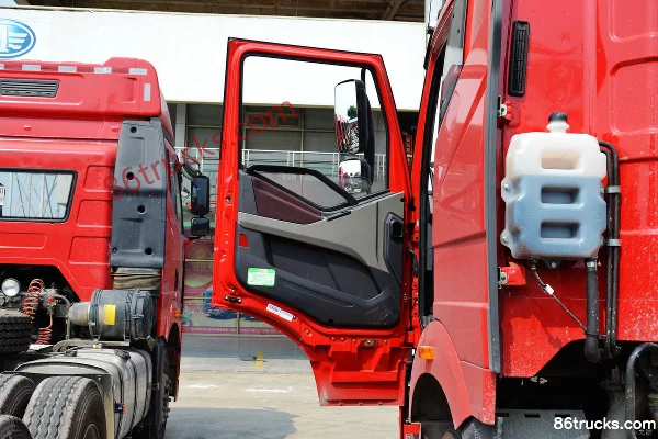 FAW Jiefang J6P Heavy Truck 350 hp 4X2(6 wheels) Tractor Truck Cab (1) | 86Trucks