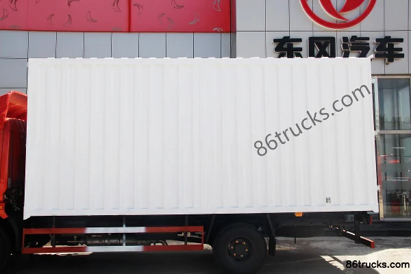 Dongfeng Duolika D7 2018 150hp 4X2(6 wheels) 5.58m Single Row Van Light Truck Body (1) | 86Trucks