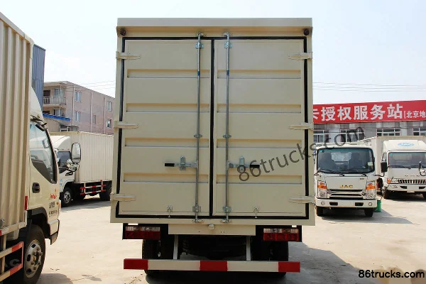 JAC Junling H330 141 ch 4X2(6 roues) camion léger fourgon simple cabine 4,15 m Carrosserie (2) | 86Trucks