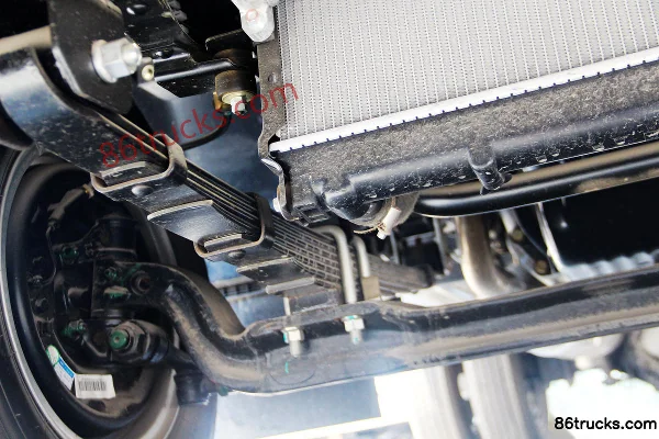 JAC Shuailing K340 124 hp 4X2(6 wheels) 4.13m single-row van light truck (hydraulic brake) Chassis (2) | 86Trucks