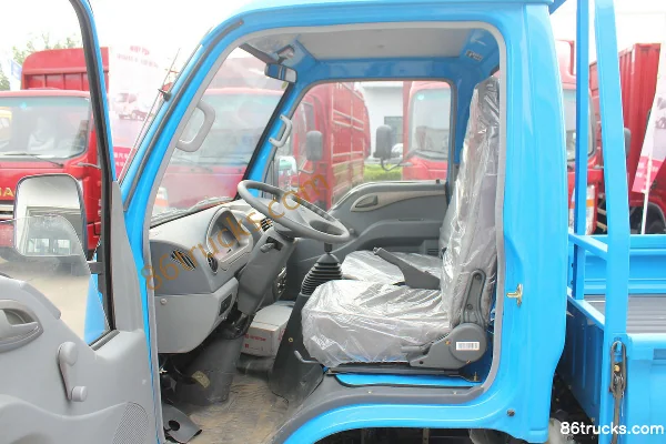 JAC Haowei 1.3L 82hp 4X2(6 wheels) Gasoline 2.7m Single Row Flatbed Mini Truck Cab (3) | 86Trucks