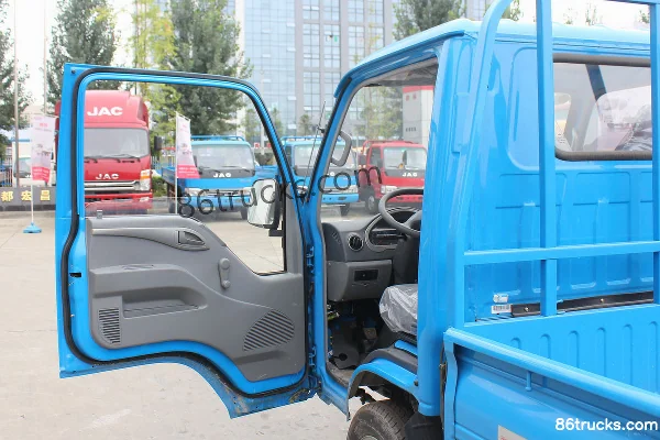 JAC Haowei 1.3L 82hp 4X2(6 wheels) Gasoline 2.7m Single Row Flatbed Mini Truck Cab (1) | 86Trucks