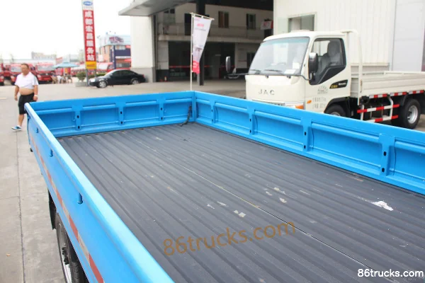 JAC Haowei 1.3L 82hp 4X2(6 wheels) Gasoline 2.7m Single Row Flatbed Mini Truck Body (1) | 86Trucks