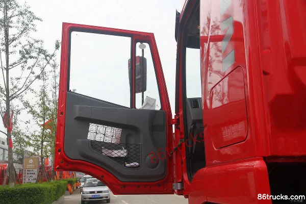 SAIC Hongyan Genlyon M100 tracteur routier lourd 350 ch 6X2(8 roues) Cabine (1) | 86Trucks