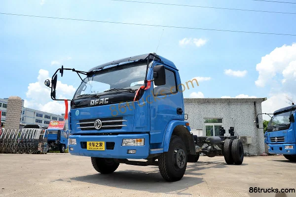 Dongfeng Dolica D8 124 hp 4X2(6 wheels) 6.2m Single Row Cargo Truck Chassis Exterior (3) | 86Trucks
