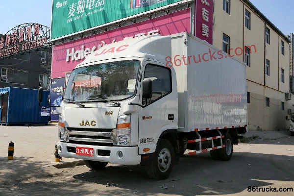 JAC Shuailing H330 120 hp 4X2(6 wheels) 4.12m Single Row Van Light Truck Exterior (2) | 86Trucks