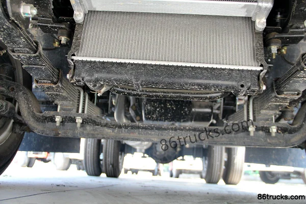 JAC Shuailing K280 120 hp 4X2(6 wheels) 3.6m Single Row Flatbed Light Truck Chassis (1) | 86Trucks