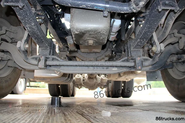 DongfengLiuqi ChenglongM7 camion lourd 400 ch 6X4(10 roues) tracteur routier (Yuchai) Châssis (1) | 86Trucks