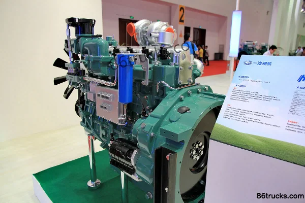 Xichai CA6SF2-19E5N 190 hp 7.13L China V Diesel Engine Exterior (2) | 86Trucks