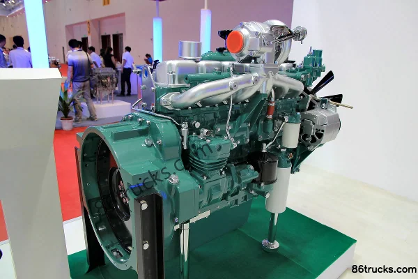 Xichai CA6SF2-21E5N 210 hp 7.13L China V Natural Gas Engine Exterior (3) | 86Trucks