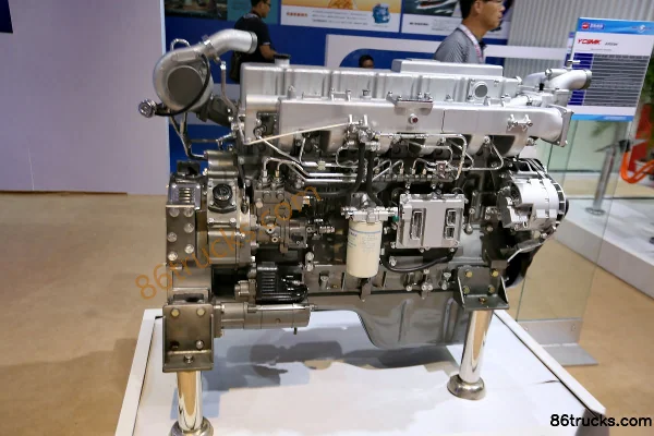 Yuchai YC6MK375-40 375hp 10.3L China IV Diesel Engine Exterior (2) | 86Trucks