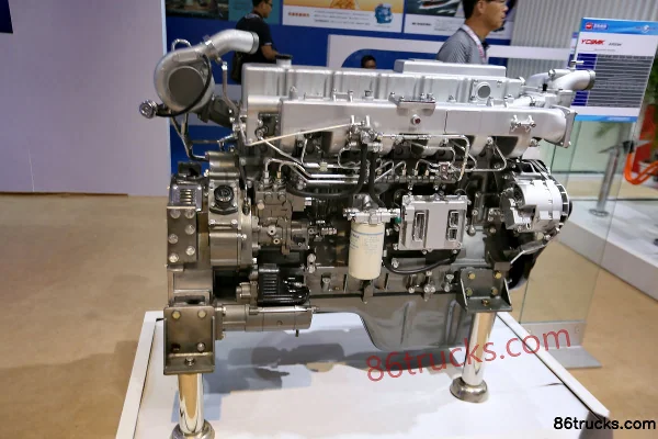 Yuchai YC6MK350-40 350 hp 10.3L China IV Diesel Engine Exterior (2) | 86Trucks
