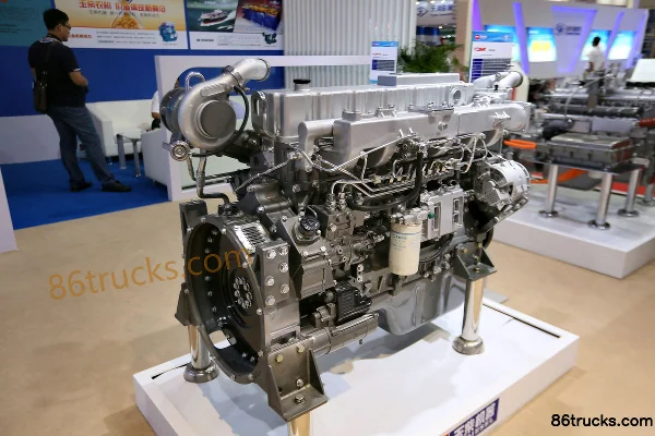 Yuchai YC6MK320-42 320 ch 10.3L China IV moteur diesel Extérieur (3) | 86Trucks