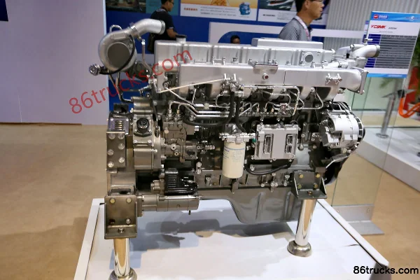 Yuchai YC6MK320-40 320 ch 10,3 L China IV moteur diesel Extérieur (2) | 86Trucks