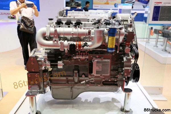 Yuchai YC6G230N-50 230 hp 7.8L China V Natural Gas Engine Exterior (2) | 86Trucks