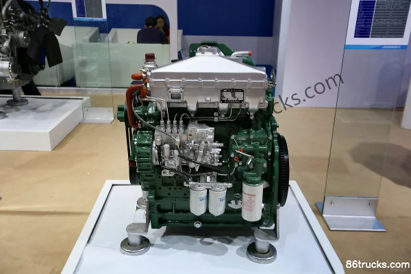 Yuchai YC4A110L-T20 110 hp 4.84L China II Diesel Engine Exterior (2) | 86Trucks