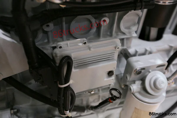 Weichai WP13.480E40 480 hp 13L China IV Diesel Engine Exterior (3) | 86Trucks