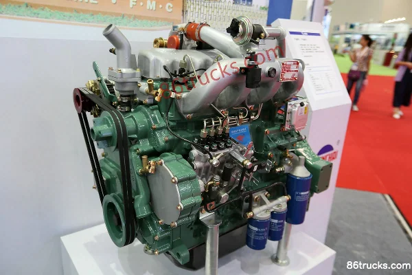 Quanchai TL4M2 120 hp 5L China III Diesel Engine Exterior (2) | 86Trucks