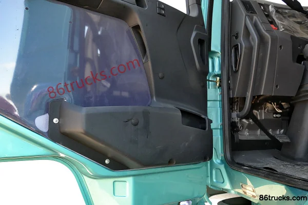 SHACMAN Delong F3000 Enhanced Edition 336ch 6X4(10 roues) tracteur routier Cabine (3) | 86Trucks