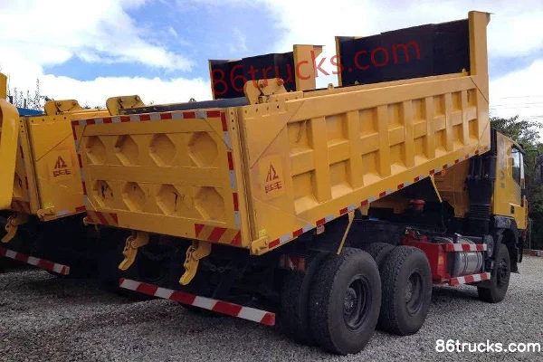 Hongyan New King Kong 340 ch 6X4(10 roues) camion benne 5,8 m Cabine (2) | 86Trucks